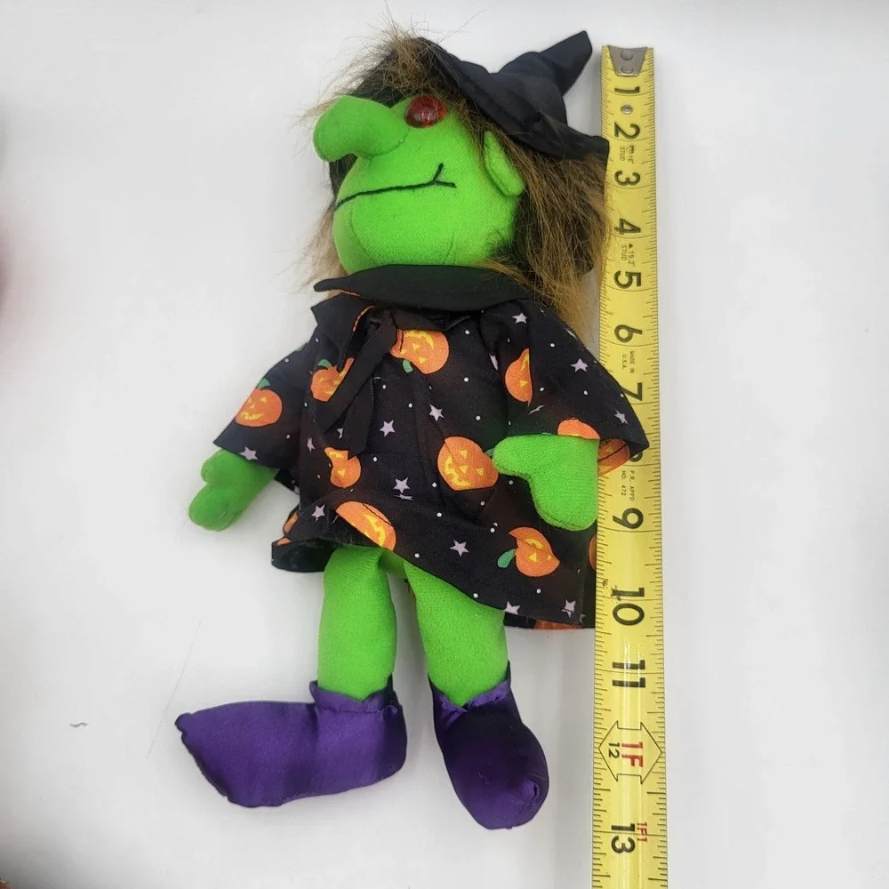 Vintage Applause Halloween Bean Bag Witch Shelf Sitter Plush 13